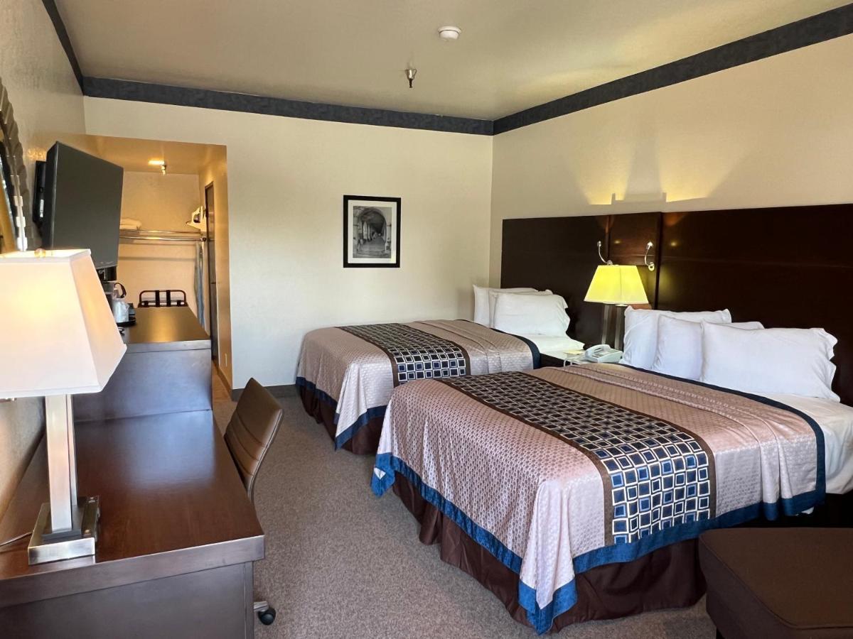 Oakridge Inn Oak View エクステリア 写真