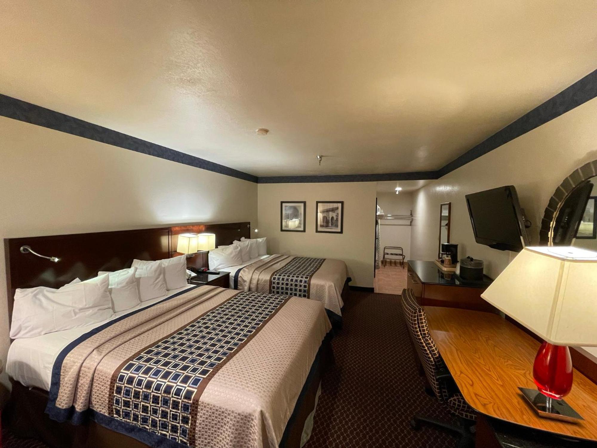Oakridge Inn Oak View エクステリア 写真