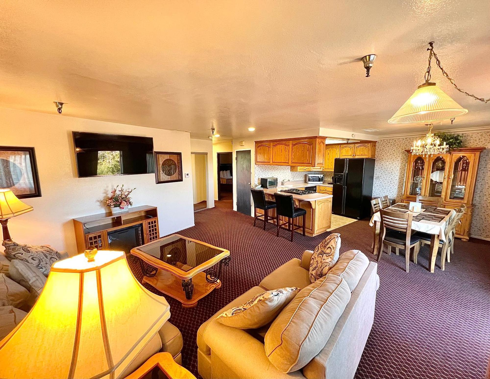 Oakridge Inn Oak View エクステリア 写真